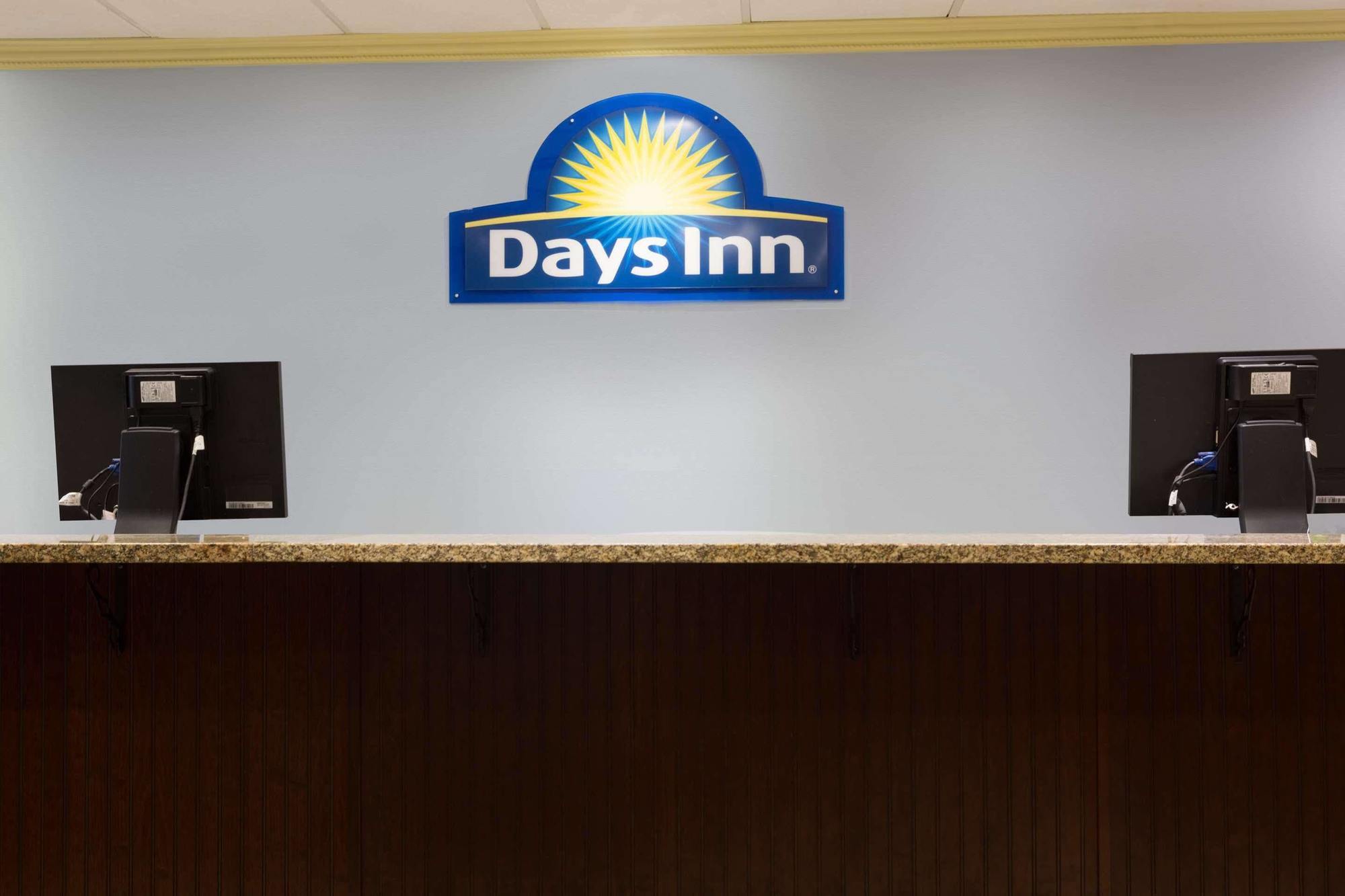 Days Inn By Wyndham Mt Pleasant-Charleston-Patriots Point Exterior photo